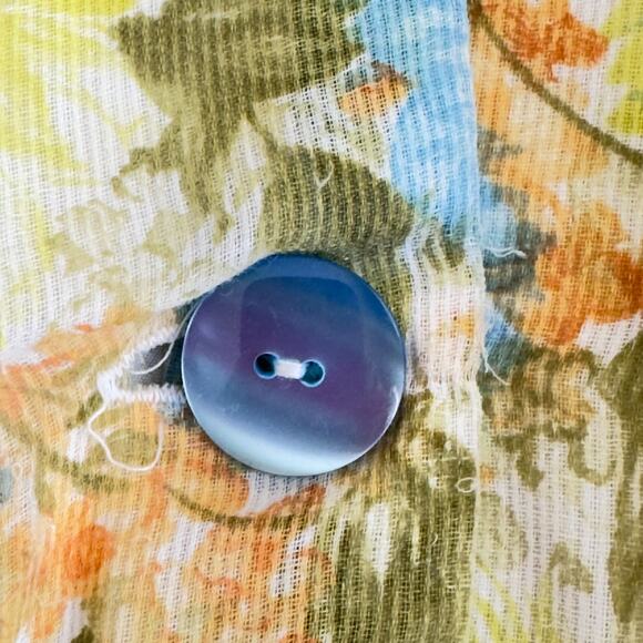 Vintage 1960s Delicate Floral Housecoat Yellow Robe White Lace Trim Ribbon Tie - Picture 6 of 16